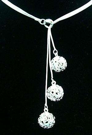 Beautiful 925 sterling silver Coated Three Hollow Balls Sliding Chain Necklace
