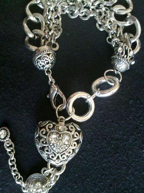 GORGEOUS VINTORIO COLLECTION TIBET SILVER FILIGREE HEART WITH CZ BRACELET