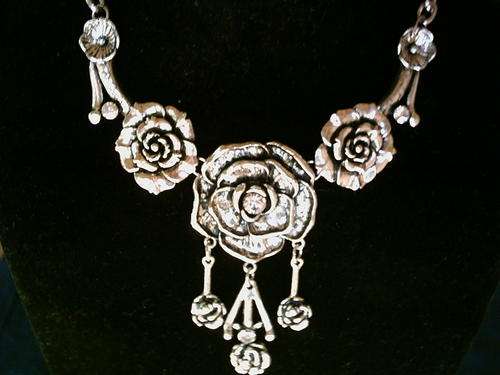 GORGEOUS TIBETAN SILVER ROSES WITH CZ NECKLACE