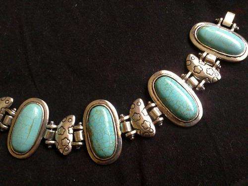GORGEOUS TIBET SILVER WITH TURQUOISE STONES BRACELET