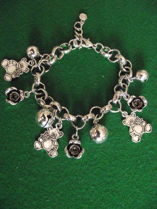 ADORABLE TIBETAN SILVER BEARS, BELLS & ROSES BRACELET