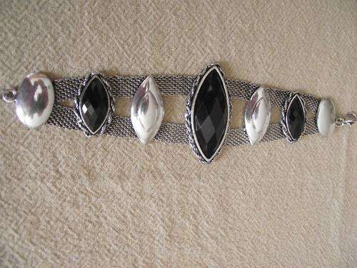 GORGEOUS TIBET SILVER MARQUISE SHAPE FEAUX ONYX STONES BRACELET 55MM