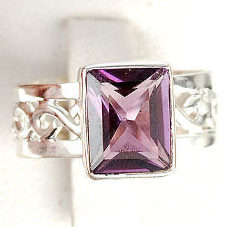 STUNNING TOP QUALITY NATURAL AMETHYST RING IN SOLID 925 STERLING SILVER # 6