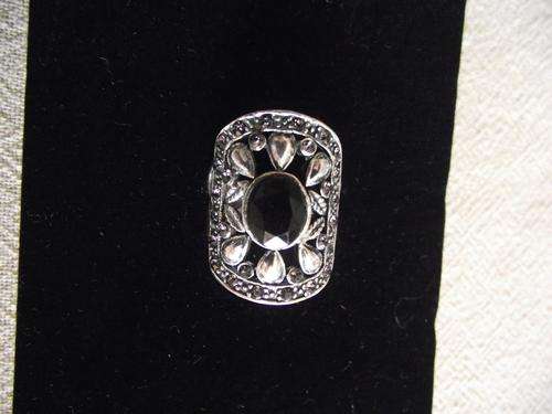 STUNNING TIBETAN SILVER FEAUX ONYX & MARCASITE RING #7.5