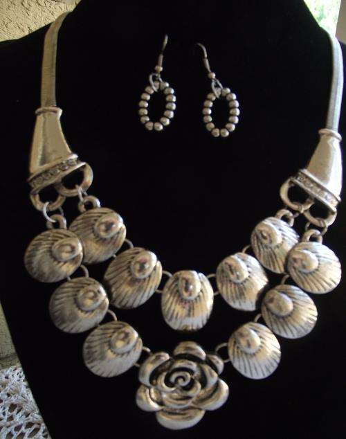 Stunning tibet style tibetan silver Necklace & Earrings Set
