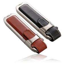 32 gb Hitachi Micro vault USB 2.0 Flash memory stick