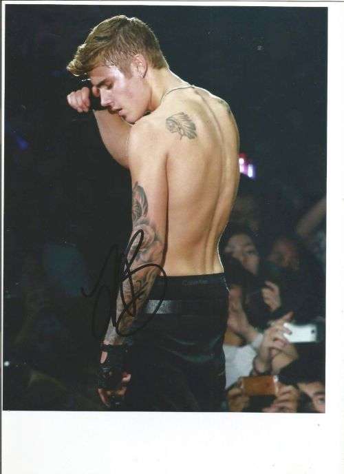 JUSTIN BIEBER !! Authentic HAND signed Photo ***RARE*** AUTOGRAPH For the Die Hard Fan -BID NOW