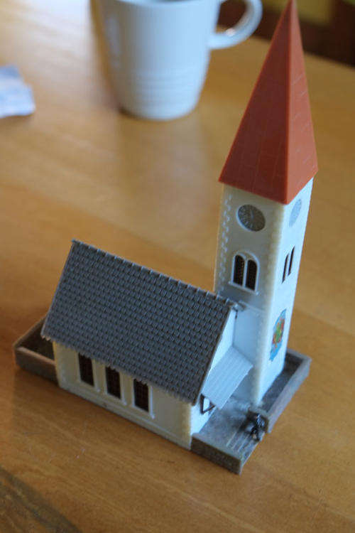 HO scale church
