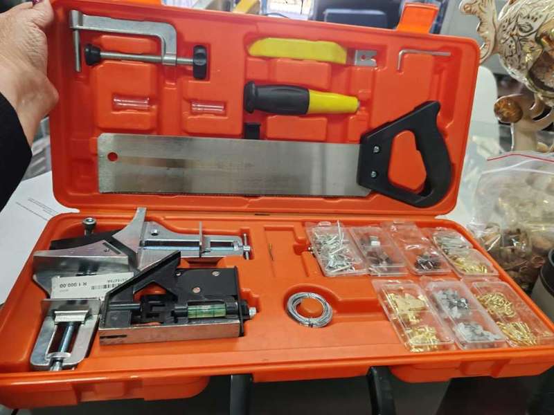 TorkCraft Picture Framing Kit in Blow Mould Carry Case (TRT320)