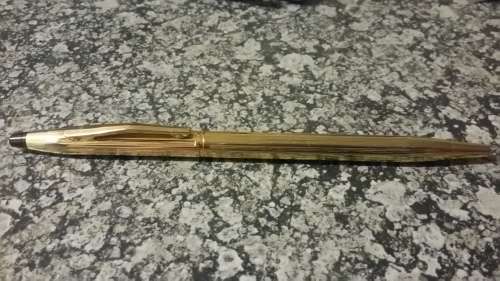 Parker pen,Guinness and Cross lookalike