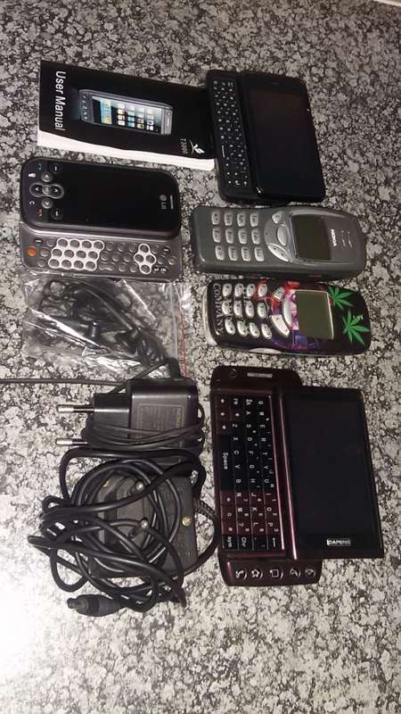Bulk lot cell phones