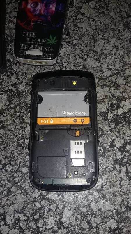 Bulk lot cell phones