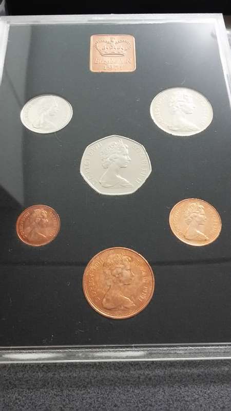 Mixed lot of coins