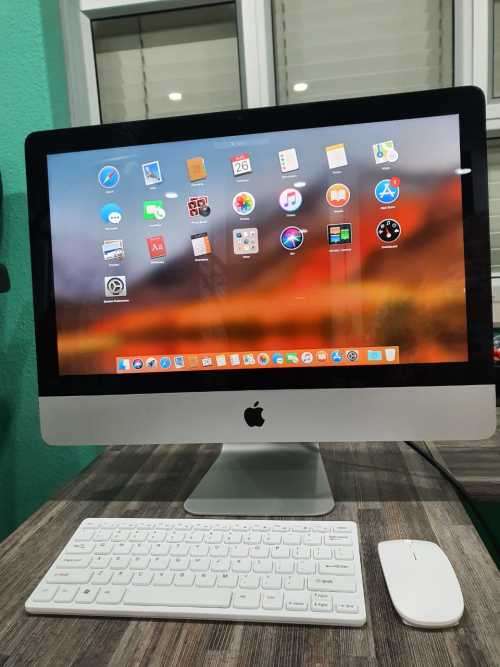 21.5inc iMacOS High Sierra 2011- On Auction Now!!!