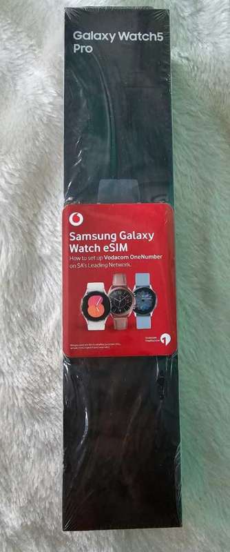 Samsung Watch5 Pro on Auction Now!!!! (Esim enabled)