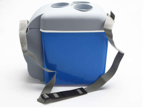 12 Volt Portable Cooler Box 7.5L Cooling or heating