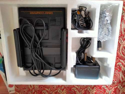 Vintage family computer 8bit system working