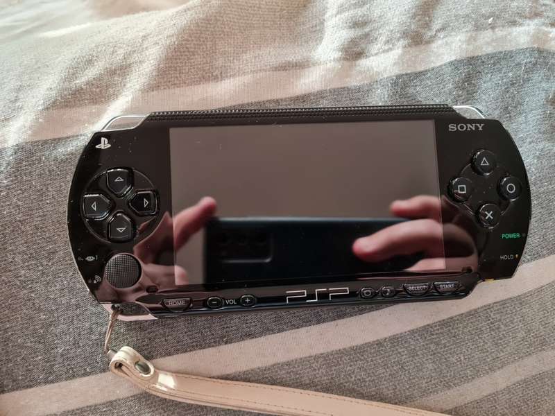 Sony psp 1000 model soft modded