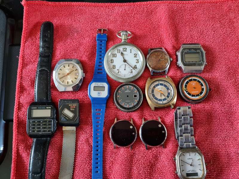 Lot of watches for parts or repair