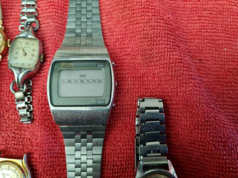 Lot of watches untested