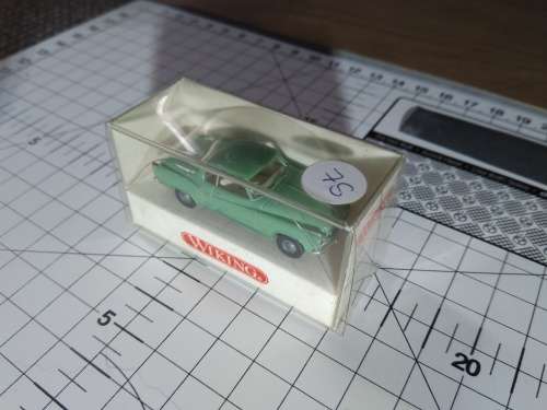 WIKING Borgward Isabella Coupe HO Scale - 1/87