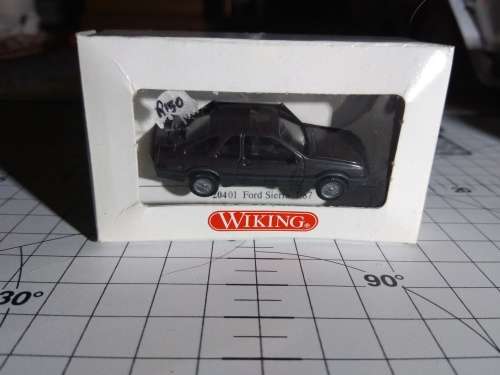 WIKING Ford Sierra HO Scale - 1/87