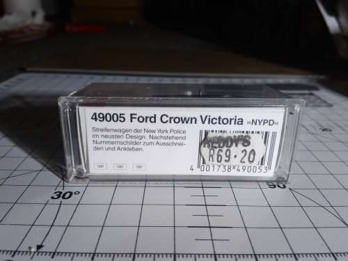 BUSCH Ford Crown Victoria HO Scale - 1/87
