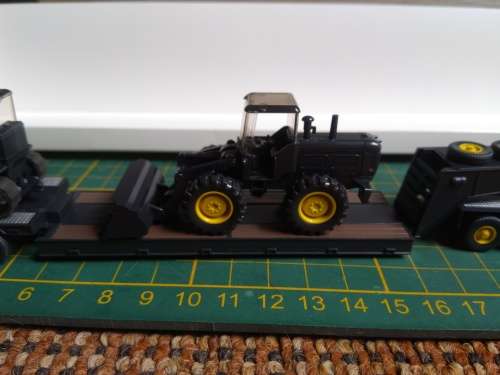 WIKING Mercedes-Benz Heavy Haulage Truck 1/87