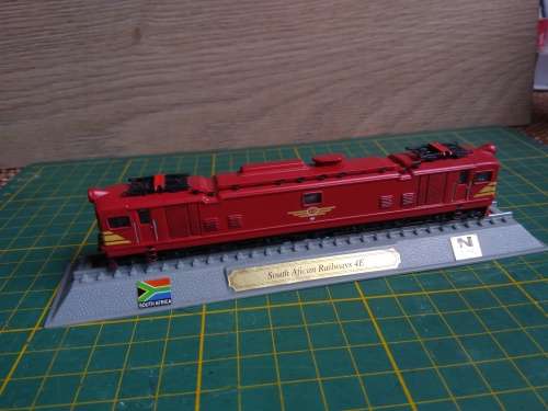 DEL PRADO SAR 4E Electric Locomotive N-Scale - 1/160