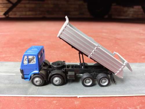 HERPA Mercedes-Benz 3538 Dump Truck HO Scale - 1/87