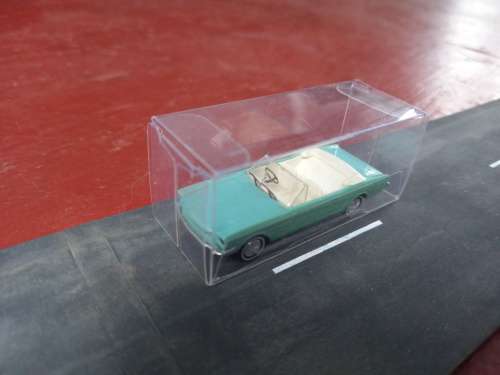 BUSCH Ford Mustang Convertible 1965-`73 RHD HO Scale - 1/87