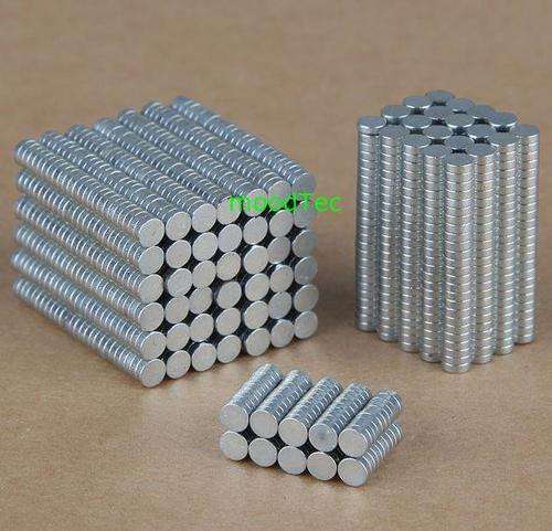 100PCS 3mm x 1mm N35 Rare Earth Neodymium Super Strong Magnets