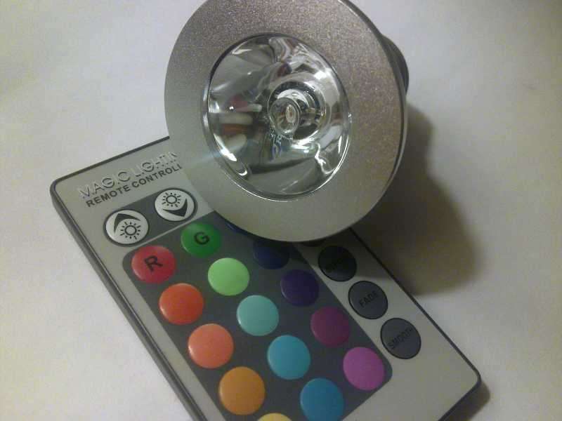 LED Color Changing Light Bulb with Wireless Remote