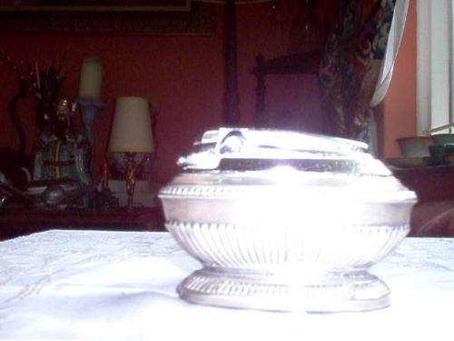 RONSON PLATED TABLE CIGARETTE LIGHTER.
