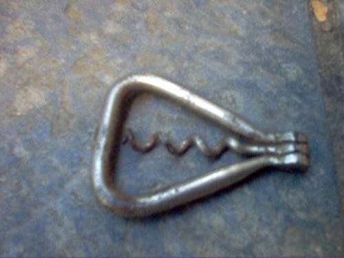 HEAVY METAL CORCSCREW.
