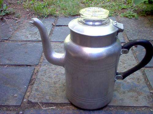 RETRO STOVE TOP COFFEE POT.