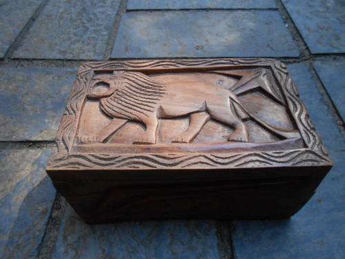 HAND CARVED WOODEN JEWELLERY BOX.