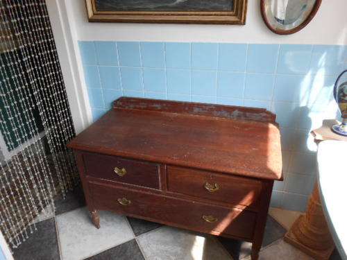 3 DRAWER CHEST IDEAL FOR CHALK PAINTING