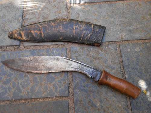 OLD KUKRI GHURKA DAGGER.