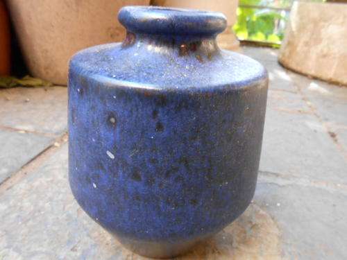 DEEP BLUE W. GERMAN VASE.