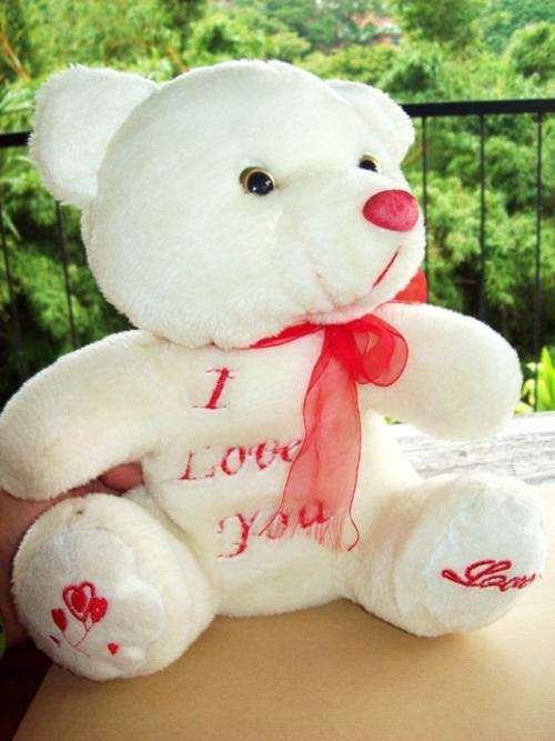 Luv U Bear - Cute as a Button!
