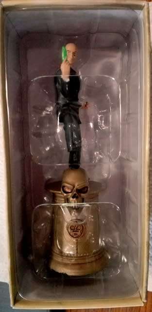 DC Superhero Chess Figure Collection #38 - Lex Luthor Black King & Comic!