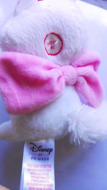 Disney at Primark Aristocats Marie Plush Kitten Toy.  Squeeze button for Meeuw!