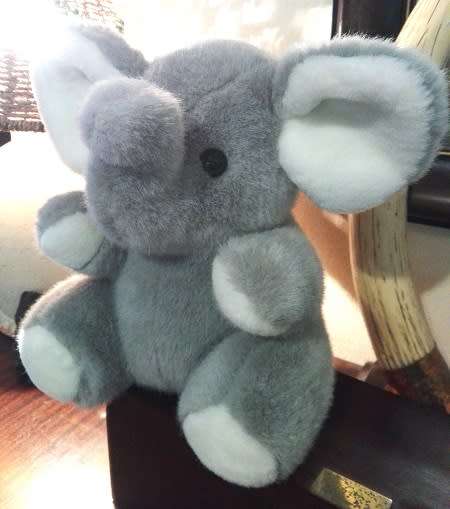 Bibi the Elephant.  Beautiful Plush Extra Soft Toy!  26cm.