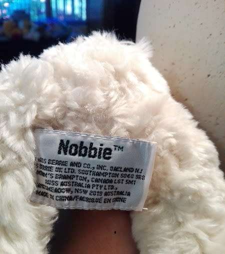 Russ Berrie - Nobbie!  A Beautiful Handmade Bear.  Item No 950439.
