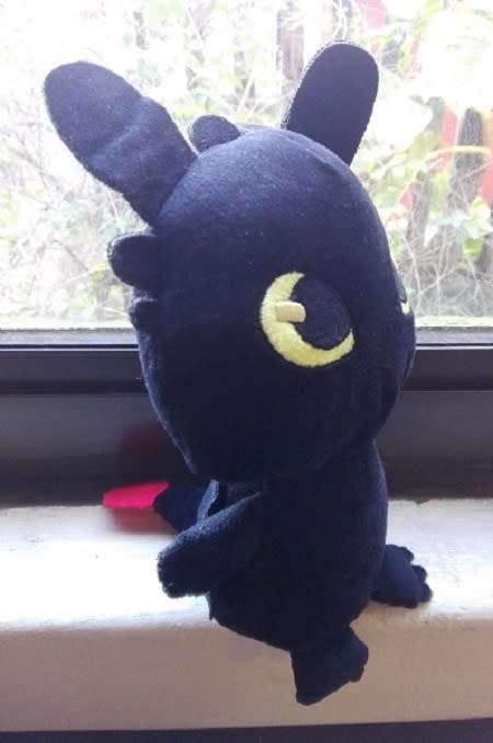 Little Dreamer "Night's Fury Hoarder" Toothless Dragon Soft Toy!