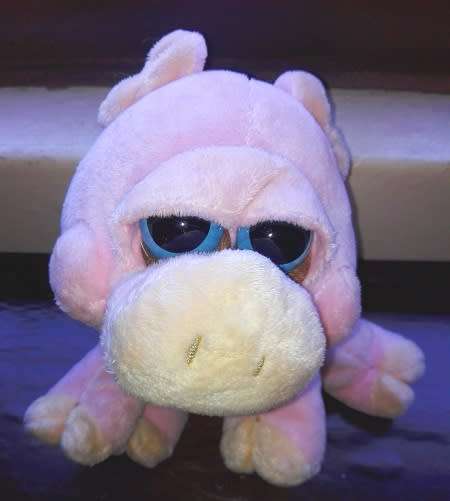 Big Eyed Pinky the Piggy! Venturelli Angelo Plush Soft Toy. 30cm.