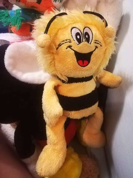 Maya the Bee!  Play-by-play plush toy!  20cm.  Cheap Price!