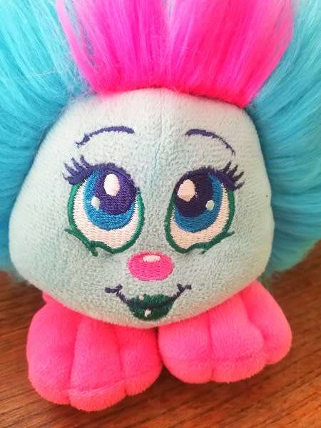 Shnooks Shazam a plush Troll Toy with Pink & Turquoise Hair!  18cm.