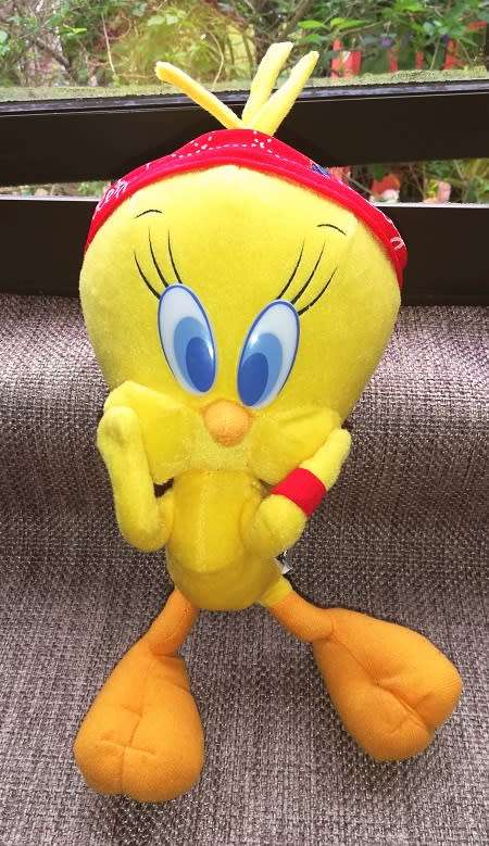 Big Headz Tweety the Bird - Soft Plush Toy.  Looney Tunes Collection!!